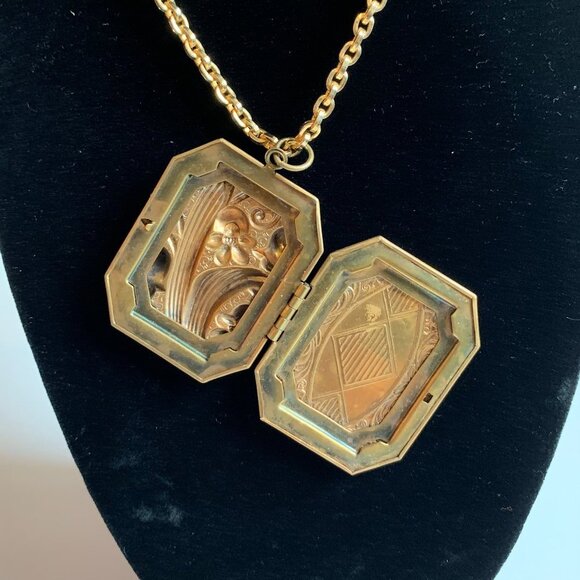 Vintage Brass Locket - Picture 3 of 4